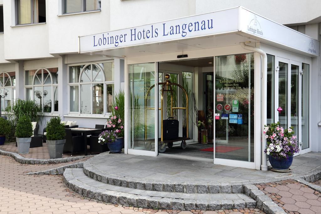 Lobinger Hotel Weisses Ross Langenau Extérieur photo